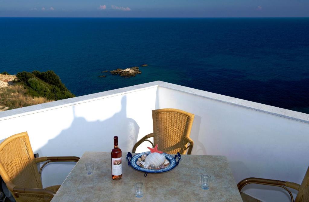 Mari-Christi Apartments Poros  Luaran gambar